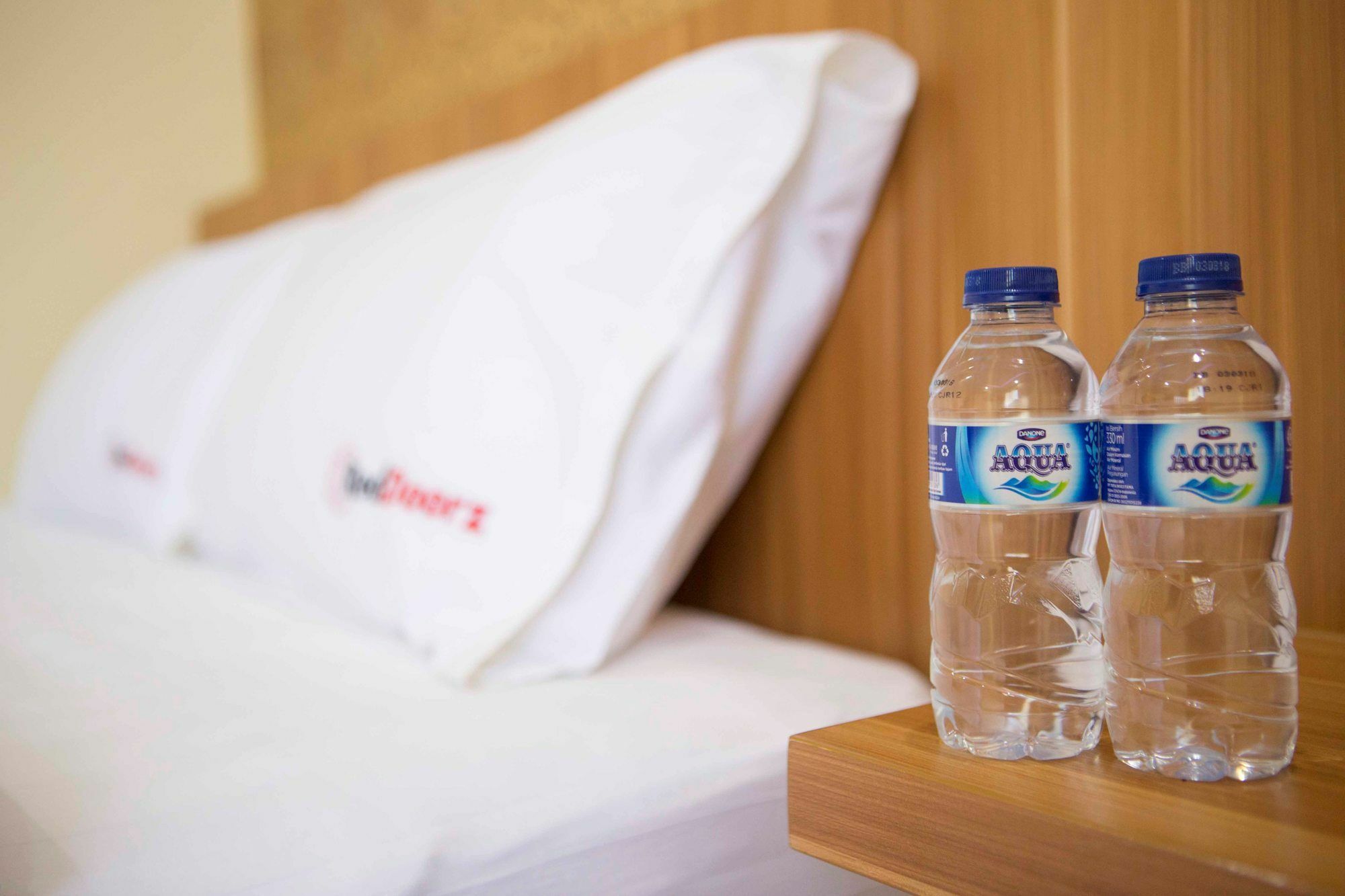 Reddoorz Plus Near Riau Street Bandung Zewnętrze zdjęcie